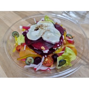 Voorgerecht: Taartje rode biet (vegetarisch)